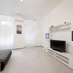 Danijela-center 1 Km Apartment